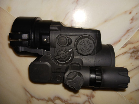 Vendo Monocular-Visor nocturno Pulsar Forward DN55, iluminador IR de 915 nm con 3 niveles de intensidad, 11