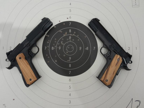 Se venden dos pistolas 1911 .22 de la marca GSG, fabricante alemán que hacía también las de la prestigiosa 00