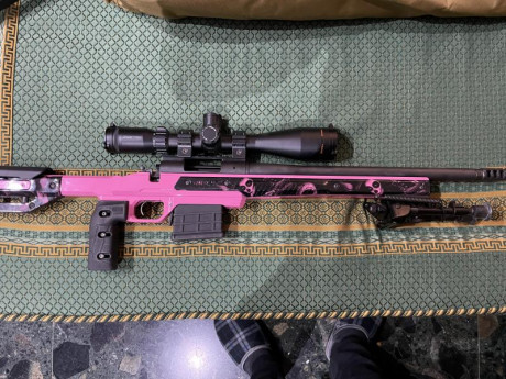 Se vende Remington 700 en calibre 300 blk.
Chasis oryx custom
Freno de boca
Rail leupold 20moas
Cargador 00
