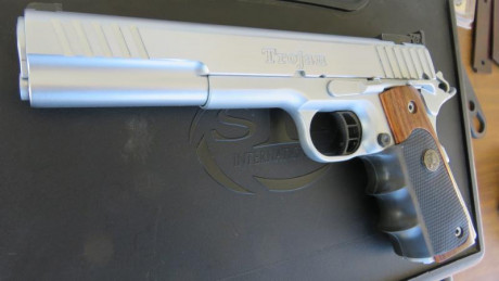 Vendo mi pistola STI TROJAN 6" INOX en perfectas condiciones va de lujo con su maletin original sus 01