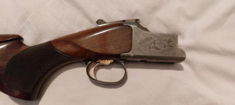 Vendo escopeta Browning 525 Sporting, 76 ctms.de cañon, banda ancha de tiro, 5 chokes interiores Invector 40