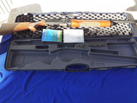 Buenas, los que seguís el foro ya sabéis que me he comprado un rifle, y vendo mi escopeta;

es una Stinger 01