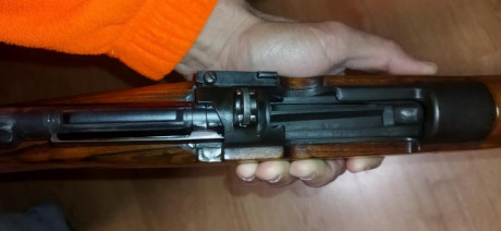 Cetmeton FR8 . Calibre 308. Estado impecable por donde se mire , tanto maderas como pavon. Mantiene pavon 12