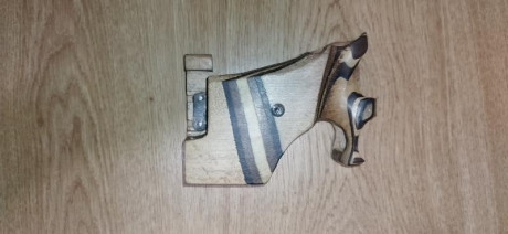 Cacha anatomica para CZ 75. Se puede enviar
Hablar al WhatsApp 646515241
200€ 01