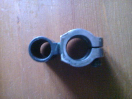 Vendo túnel delantero. Diámetro : 20 mm. Precio: 50 € con gastos de envio incluidos. 01