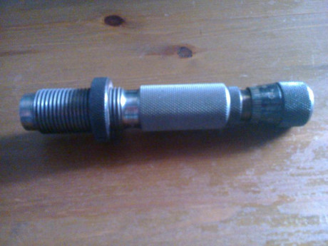Se vende die Redding micrométrico "Colocar Punta " para calibre 6 mm BR
Precio: 60 € con gastos 00