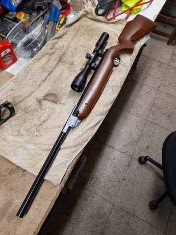 Hola buenas, pues he decidido vender esta magnífica carabina Weihrauch HW98 en calibre 4,5 y potencia 00