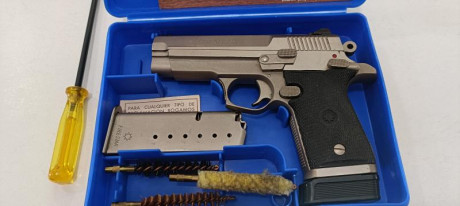 Vendo pistola marca Star modelo Firestar sin uso, del calibre 9x19 sólo se puede guiar con licencia de 122