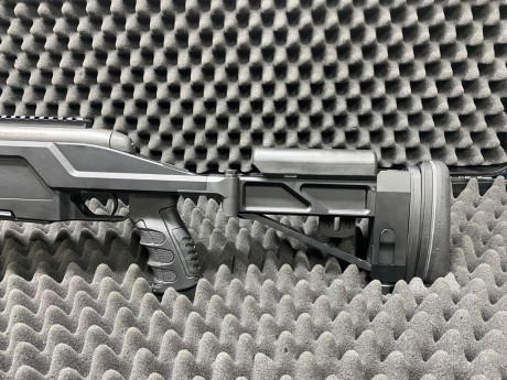 Se vende Steyr SSG 08 en calibre 300 WM..el arma está impoluta sin uso, solo puesto a tiro. Lleva su maletín 12