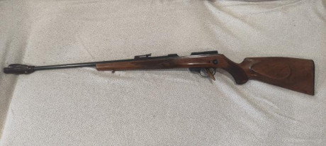 Vendo carabina carl walther ulm/do sportwaffen del 22lr con tres cargadores de 5 balas, doble gatillo 01