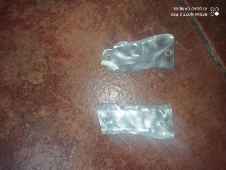 Buenas noches se venden cachas de nacarina para pistola star DKL nuevas . 
Han estado puestas en una inutilizada 01