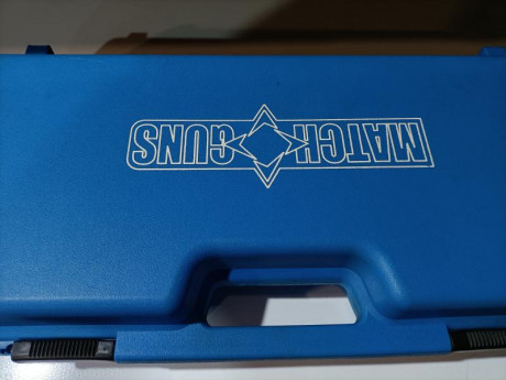 Buenos días,vendo pistola Matchgun.32  .puedo enviar mas fotos y vídeos, gracias.
     Un saludo 00