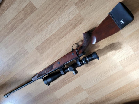 Hola.
Vendo Sako V , modelo 75 calibre 375 H&H.
Impecable estado. Muy poco uso. 
Con bases Weaver 12