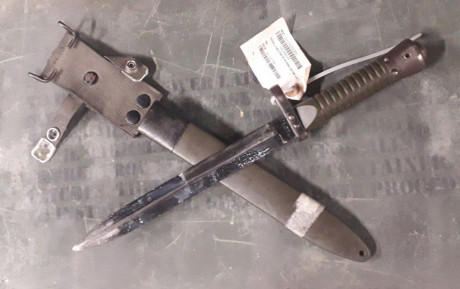 Vendo bayoneta usada pero en excelente estado para el Cetme L segundo modelo. 45 euros no negociables 00