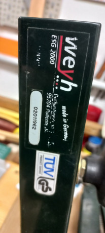 Vendo este robusto banco de tiro hecho en Alemania, es de acero y pesa unos 5 kg. o algo más, las medidas 00