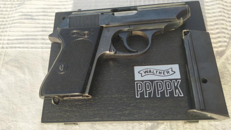 Por Jubilación, vendo esta magnífica arma, Walter PPK de doble acción, calibre 9 corto, Guiada en A, en 02