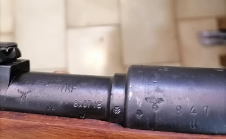 Me desprendo de esta curiosa unidad de kar98 denomianacion dual bcd/ar. El rifle solo tiene punzones alemanes, 11