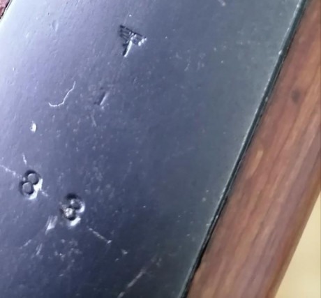 Me desprendo de esta curiosa unidad de kar98 denomianacion dual bcd/ar. El rifle solo tiene punzones alemanes, 21