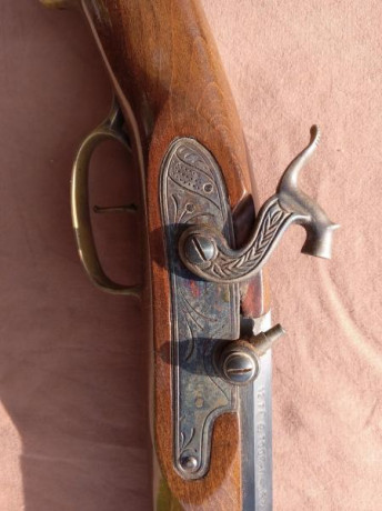 Vendo por no usar.El rifle está revisado y en buen estado de funcionamiento.Se adjunta su correspondiente 00