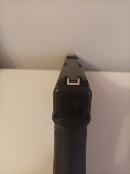 Vendo glok 34 cañón nuevo  solo precisión mejoras alza regulable y  gatillo  bien cuidada la vendo por 01