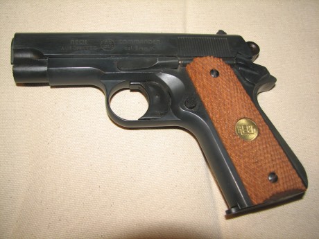 a ver si me prodigo un poco mas por aqui de nuevo...
voy a colgaros unas fotillos para disfrute publico:

 71