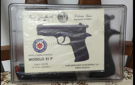 pistola Star Mod. 31-P del 9 Para., dotacion de la Ertzaintza, Con caja, manual y 2 cargadores, estado 02