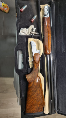 Hola vendo, escopeta kemen KM 4 para plato con acabado madera nivel 4, se compró hace unos años, y no 00