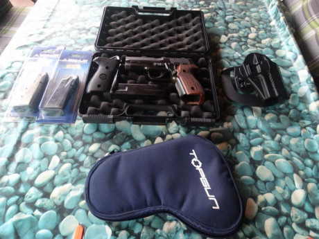 Pongo a la venta esta pistola marca Norinco NP34 replica de la Sig Sauger P228 en 9mm. Solo usada para 01