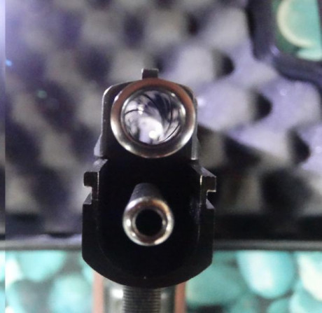 Pongo a la venta esta pistola marca Norinco NP34 replica de la Sig Sauger P228 en 9mm. Solo usada para 12