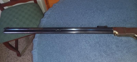Hola: un amigo vende Henry de Uberti en calibre 44-40.
Incluye funda. 
Precio con ambas culatas 800€
Con 00