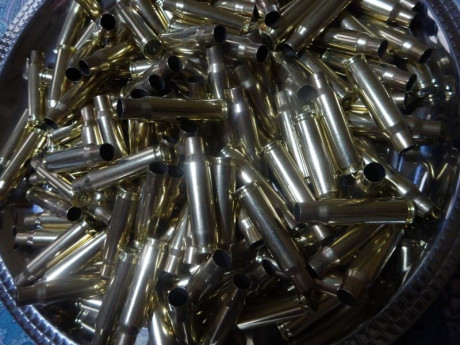 Muy buenas.
Vendidas 150 vainas del calibre .308W Magtech marcadas CBC, 1 tiro, pulidas en Tumbler y en 00