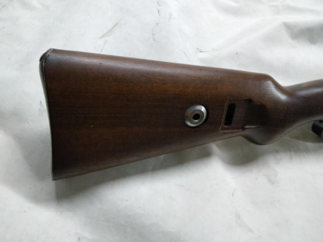 Hola, pongo a la venta un Kar 98K original de la casa Mauser de la edicion limitada fabricada hace unos 50