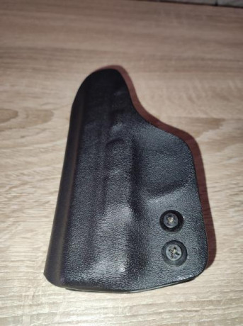 Funda diestra para Smith Wesson Shield 9mm. En kydex, es una funda muy discreta en su porte, la mejor. 00