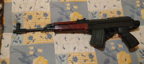 Hola. Vendo culata plegable con elevador de carrillera, bípode metálico de quita y pon sin herramientas 101