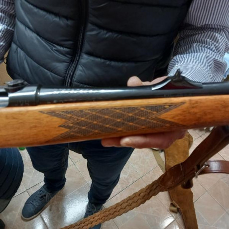 Un amigo me pide que le publique su rifle, se trata de un Mannlicher, cañón de 65 cm, calibre 300 win 10