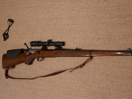 Rifle de cerrojo, caja larga en buen estado, carrillera regulable, monturas apel, visor zeiss con tubo 02