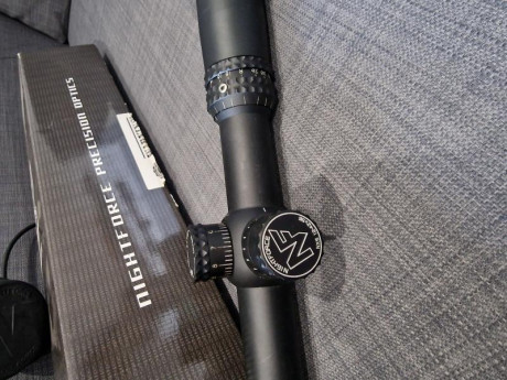 Hola, vendo visor marca nightforce modelo nxs 12x42x56, retícula npr2, corrección de 1/4 MOA, altura y 02