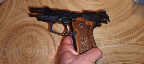 Compro beretta cheetah 81FS del 32 acp 7,65 browning, si es en F mejor. 

Saludos 42