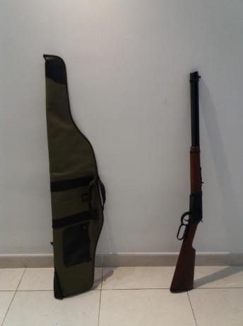 Venta de un rifle Winchester mod. 94 AE en calibre 30-30 por 450€ portes no incluidos.
Está en perfecto 01