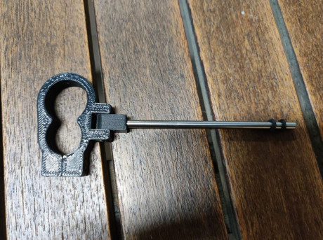 Hola,

Tengo a la venta varias piezas de HW97k que ya no necesito:

1. Indicador de viento para freno 01