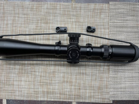 Buenas, se vend visor BSA 6-24X44-30 Side Parallax con caja original y manuales. El visor está nuevo con 02