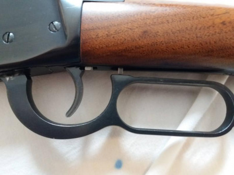 Venta de un rifle Winchester mod. 94 AE en calibre 30-30 por 450€ portes no incluidos.
Está en perfecto 30