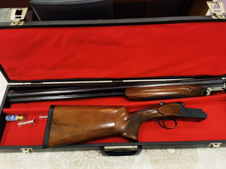 Vendo Perazzi MX7, Bueno estado, con maletin original, en Barcelona, vendo por 2500euro.
691828886   Lu 01