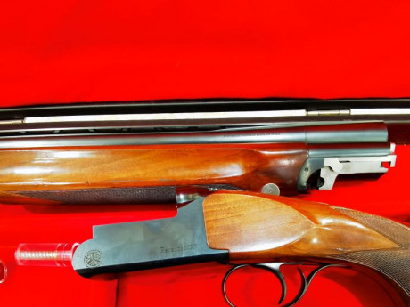 Vendo Perazzi MX7, Bueno estado, con maletin original, en Barcelona, vendo por 2500euro.
691828886   Lu 00