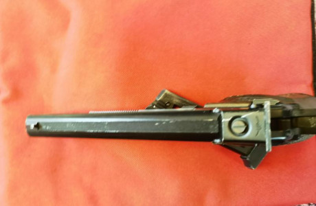Vendo Pistola Beretta 89 gold standard calibre .22lr. con un cargador. por 180euro. 


VENDIDOOOOOOO 01