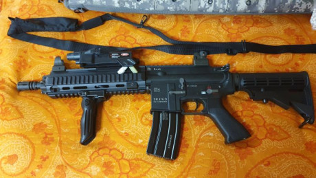 Vendo réplica de airsoft del conocido modelo hk416. Precio 225 euros. En muy buen estado. Yo he sido el 01
