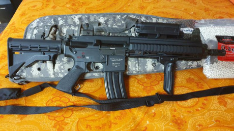 Vendo réplica de airsoft del conocido modelo hk416. Precio 225 euros. En muy buen estado. Yo he sido el 00