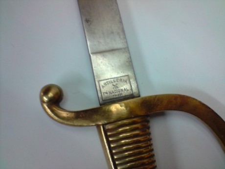Un saludo a todos, tengo una curiosidad con respecto al cuchillo Jungle King I, se trata del numero de 61