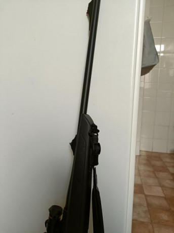 Vendo Merkel Helix Alpinist , calibre 7x64, SIN VISOR,  muy poco uso, quizas 30 tiros.
NO VENDO el visor 10