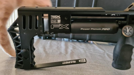 Por abandono temporal de nuestro hobby, vendo mi preciada Impact M3 en cal 5,5 y cañon de 700mm (sniper).
La 00